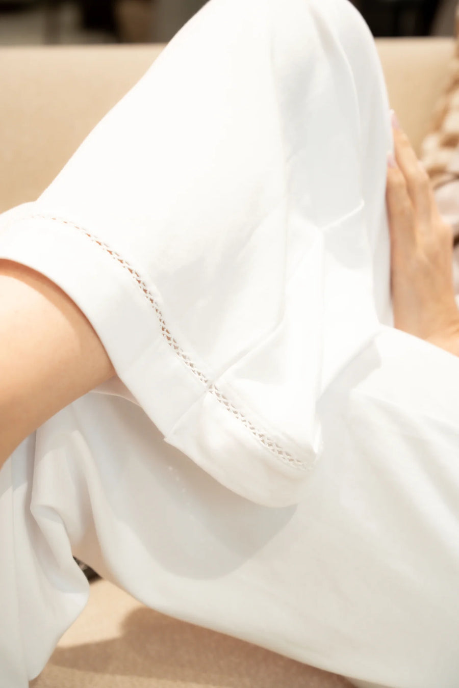 Qapary Iniya White